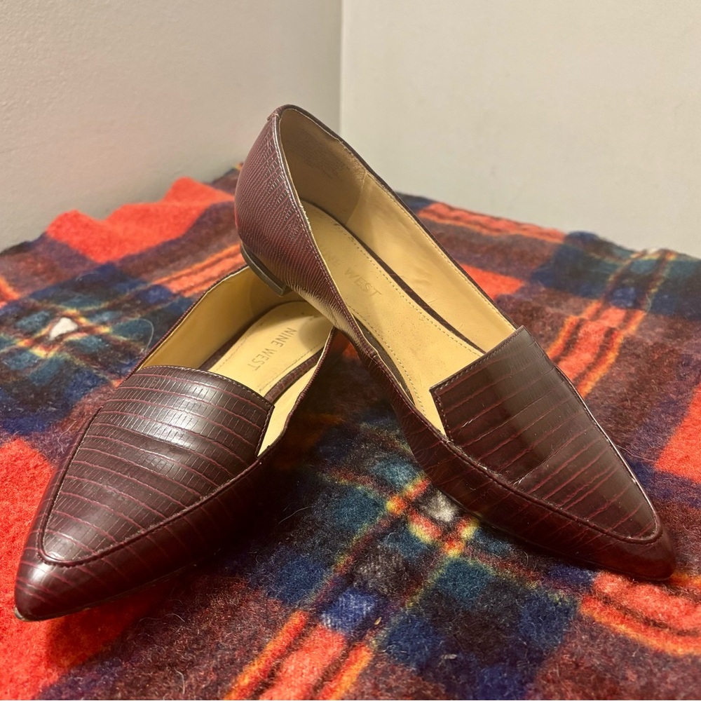 Nine West brown faux crocodile loafer